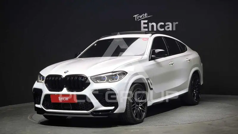 2022 BMW X6M
