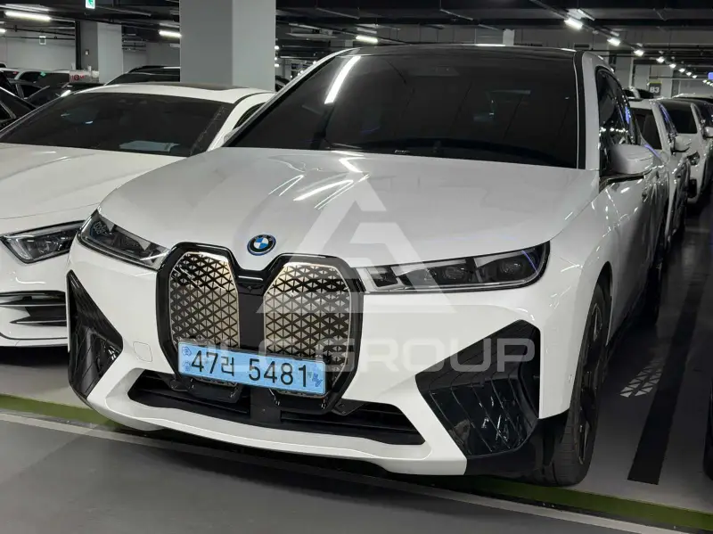 2022 BMW iX