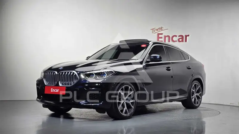 2022 BMW X6M