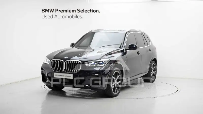 2022 BMW X5M