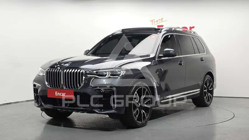 2022 BMW X7M