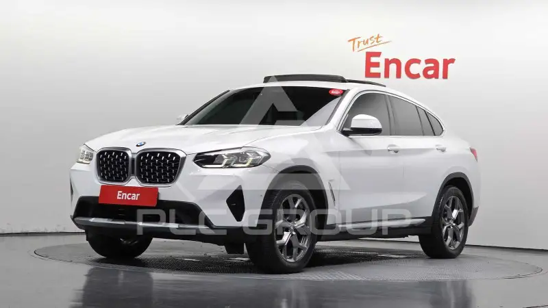 2022 BMW X4