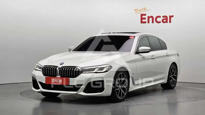 2022 BMW 530M