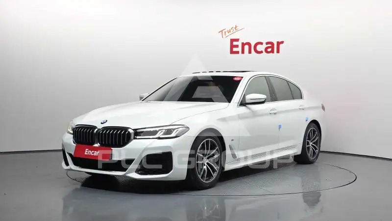 2022 BMW 520M