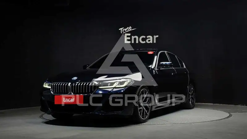 2022 BMW 530M