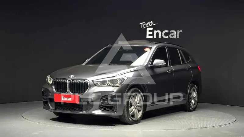 2022 BMW X1M