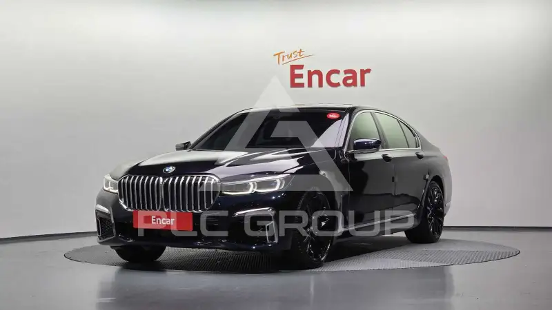 2022 BMW 730M