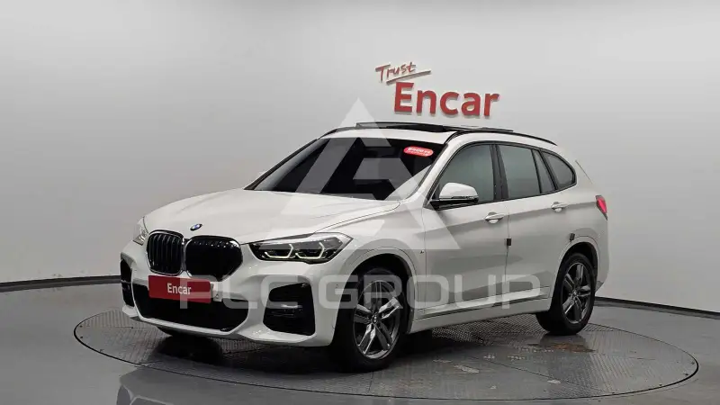 2022 BMW X1M