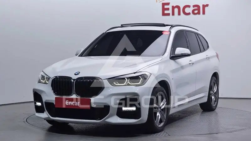 2022 BMW X1M