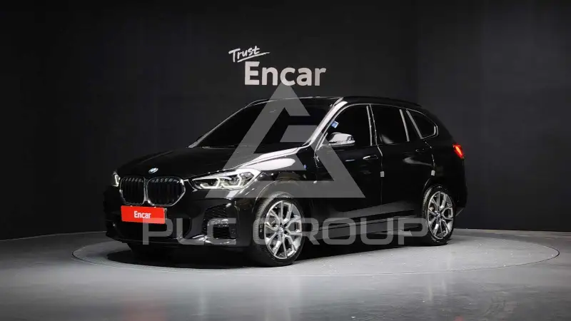 2022 BMW X1M