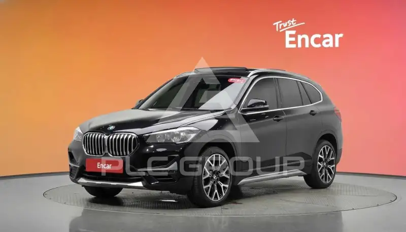 2022 BMW X1