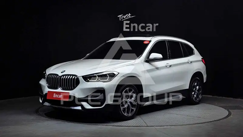 2022 BMW X1
