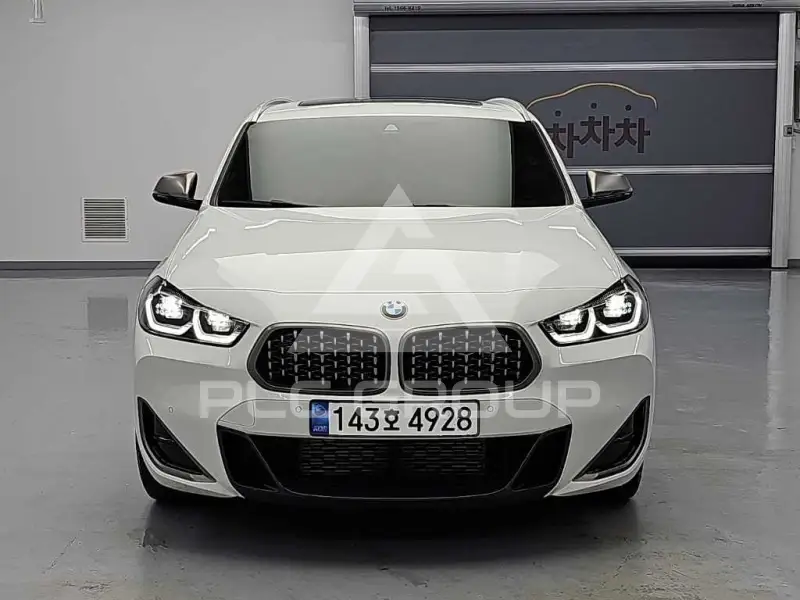2022 BMW X2M