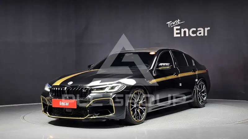 2022 BMW M5