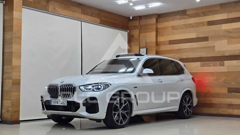 2022 BMW X5M