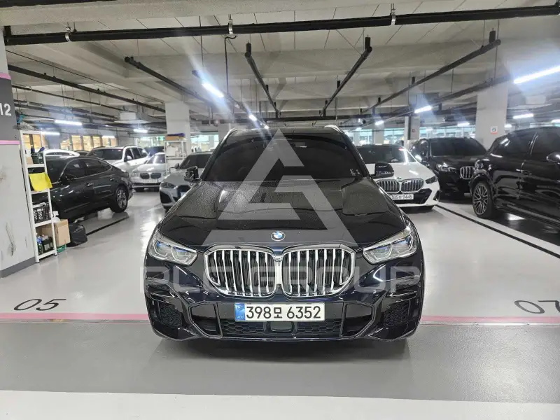 2022 BMW X5M