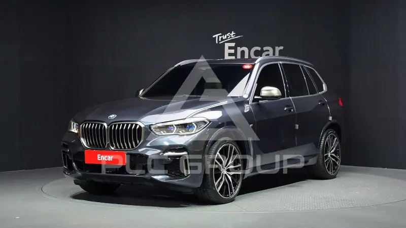 2022 BMW X5M