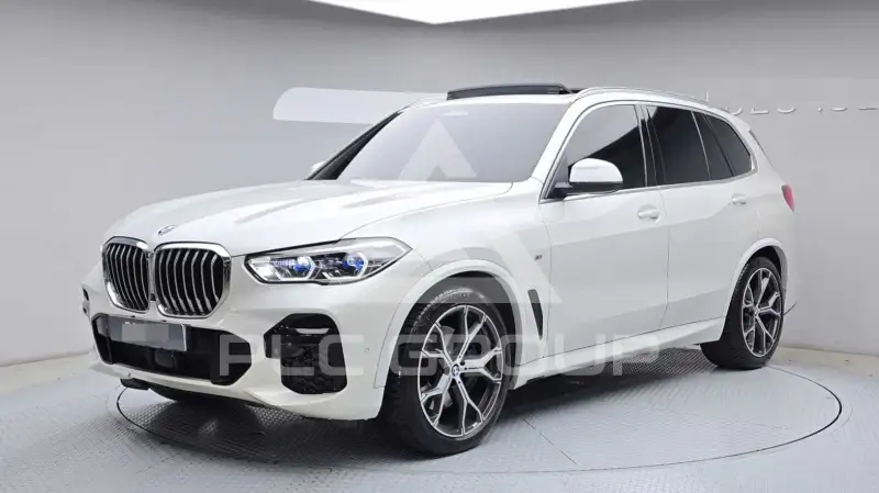 2022 BMW X5M