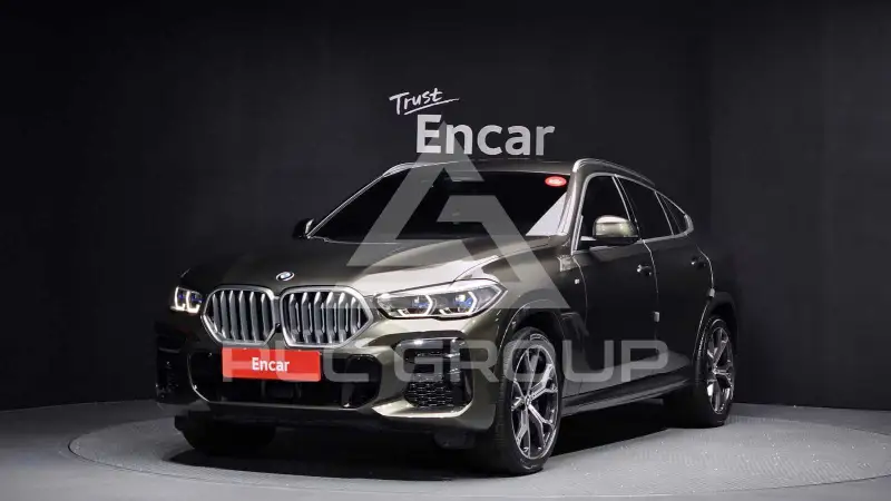 2022 BMW X6M