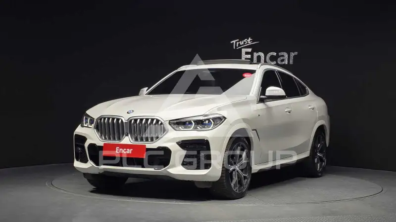 2022 BMW X6M
