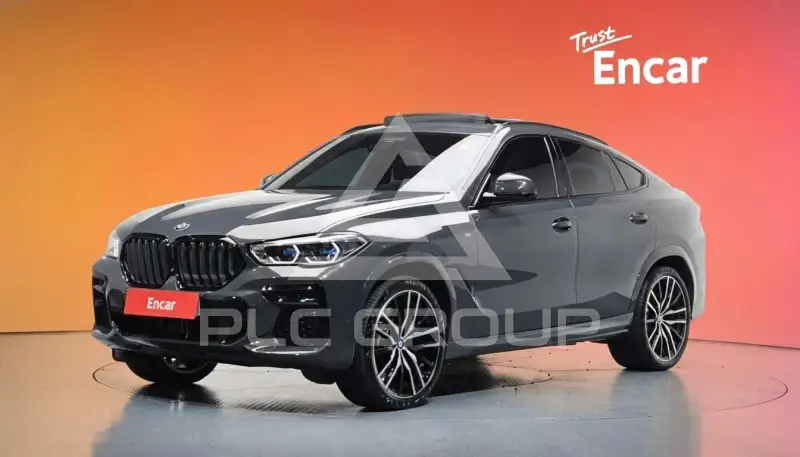 2022 BMW X6M