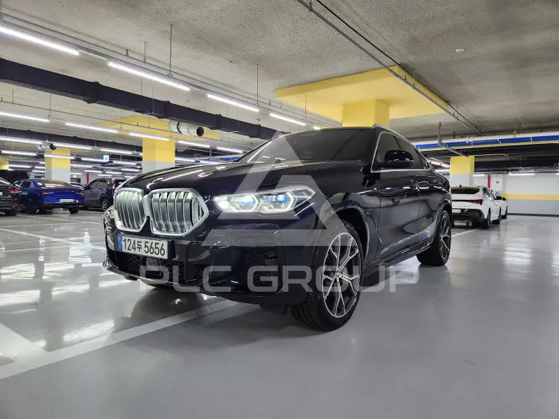 2022 BMW X6M