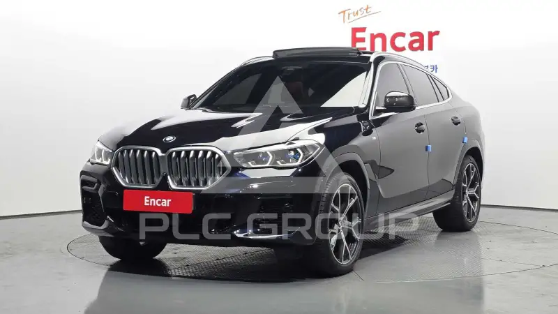 2022 BMW X6M