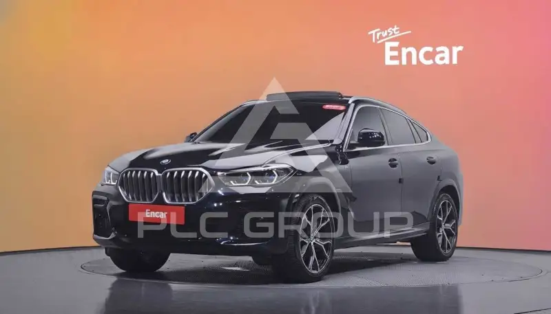 2022 BMW X6M