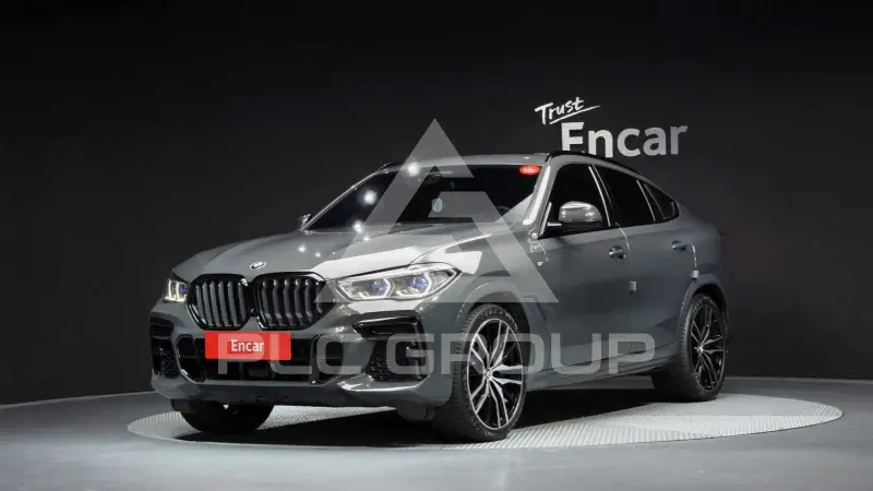 2022 BMW X6M