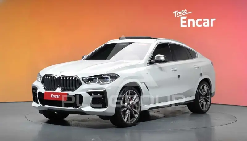 2022 BMW X6M