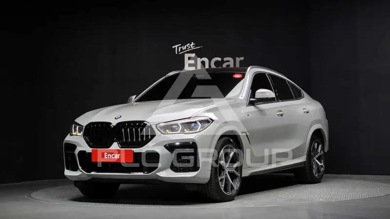 2022 BMW X6M