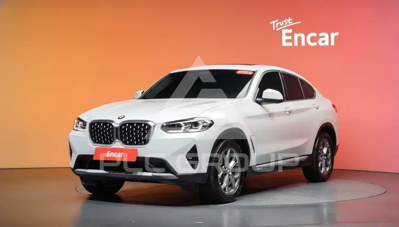 2022 BMW X4