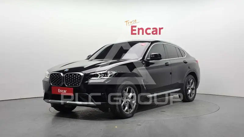 2022 BMW X4