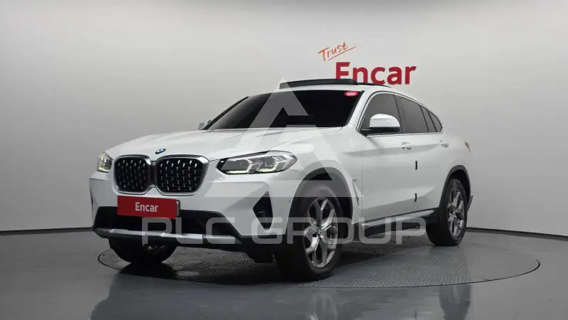 2022 BMW X4