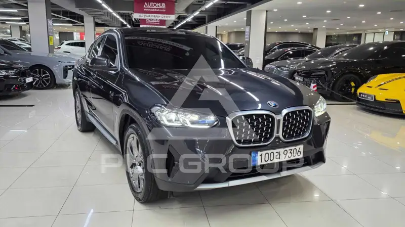 2022 BMW X4