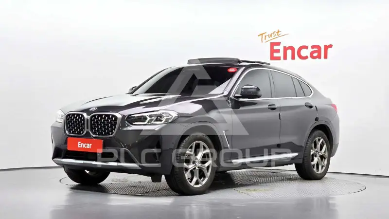 2022 BMW X4