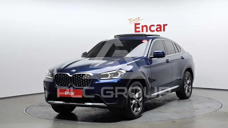 2022 BMW X4