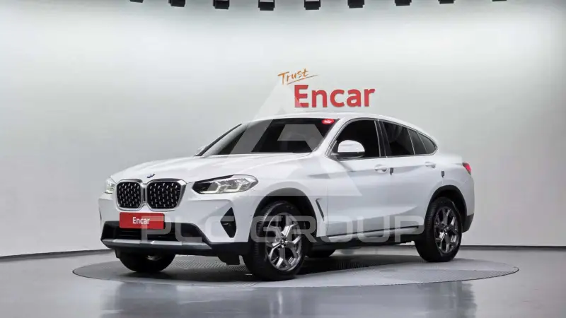 2022 BMW X4
