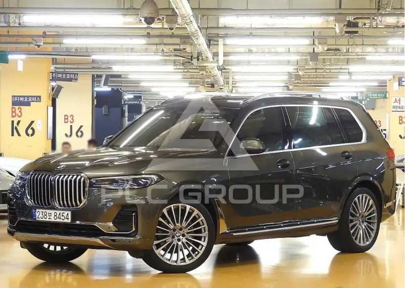 2022 BMW X7