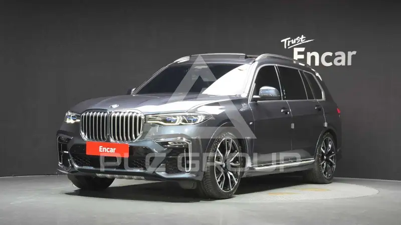 2022 BMW X7