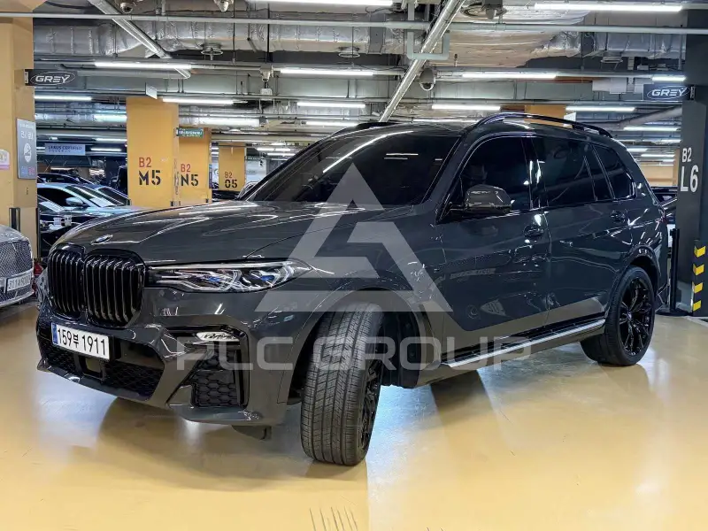 2022 BMW X7