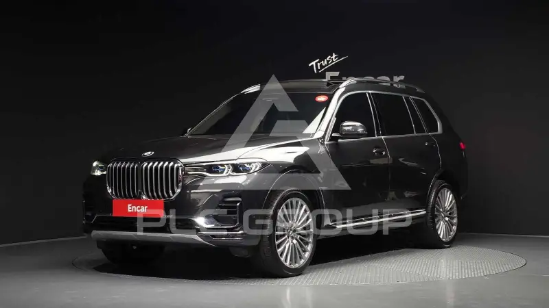 2022 BMW X7
