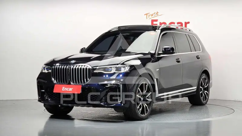 2022 BMW X7M