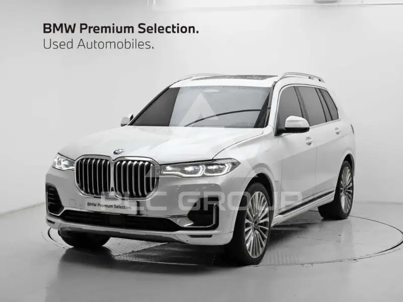 2022 BMW X7