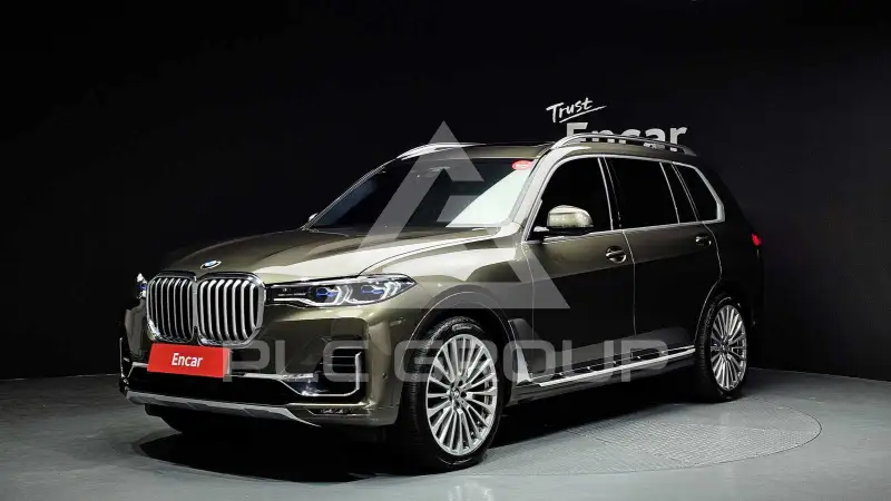 2022 BMW X7