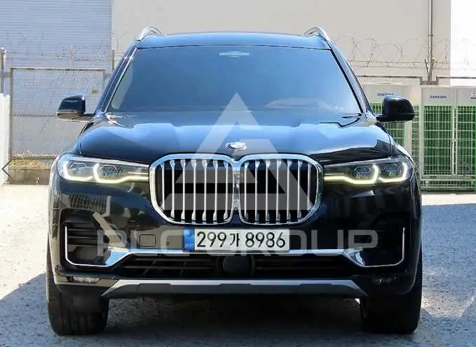 2022 BMW X7
