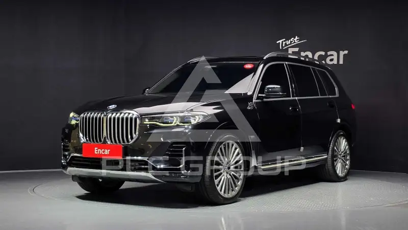 2022 BMW X7
