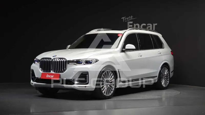 2022 BMW X7