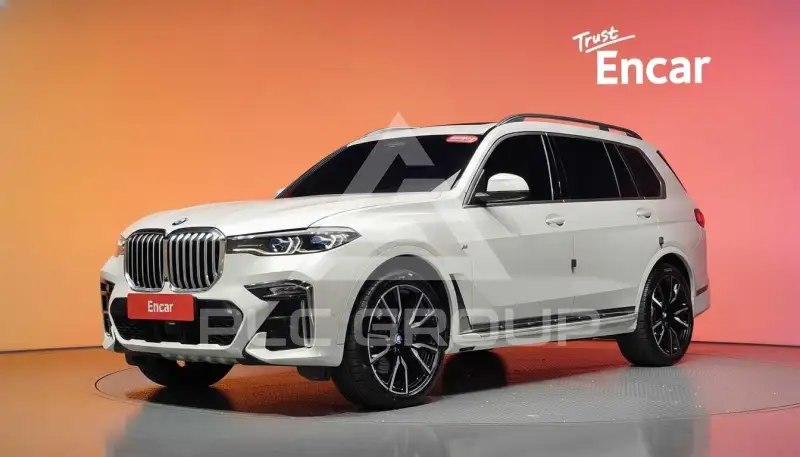 2022 BMW X7