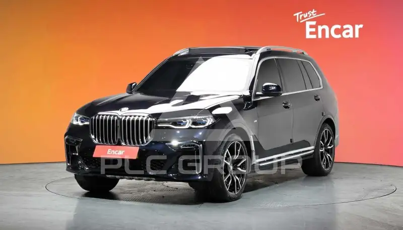 2022 BMW X7M